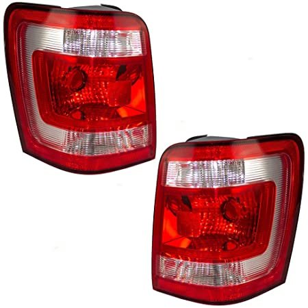 Car Tail Lamp for Ford Escape 2008-2012 OEM Standard Quality Car Lamp 8L8Z13404A